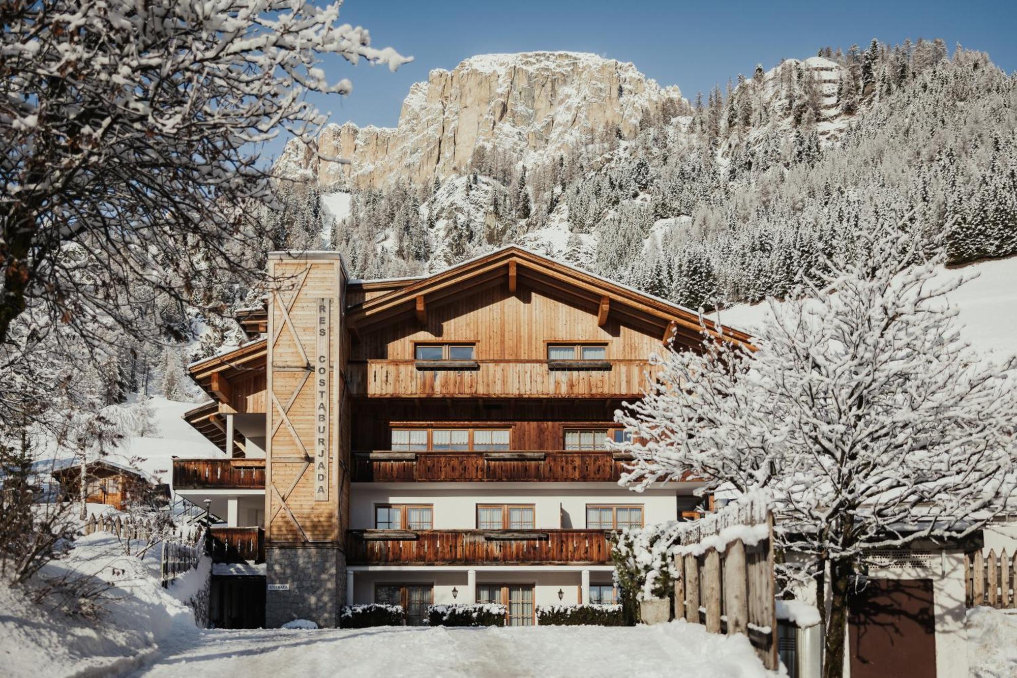 Residence Costa Burjada Колфоско Екстериор снимка