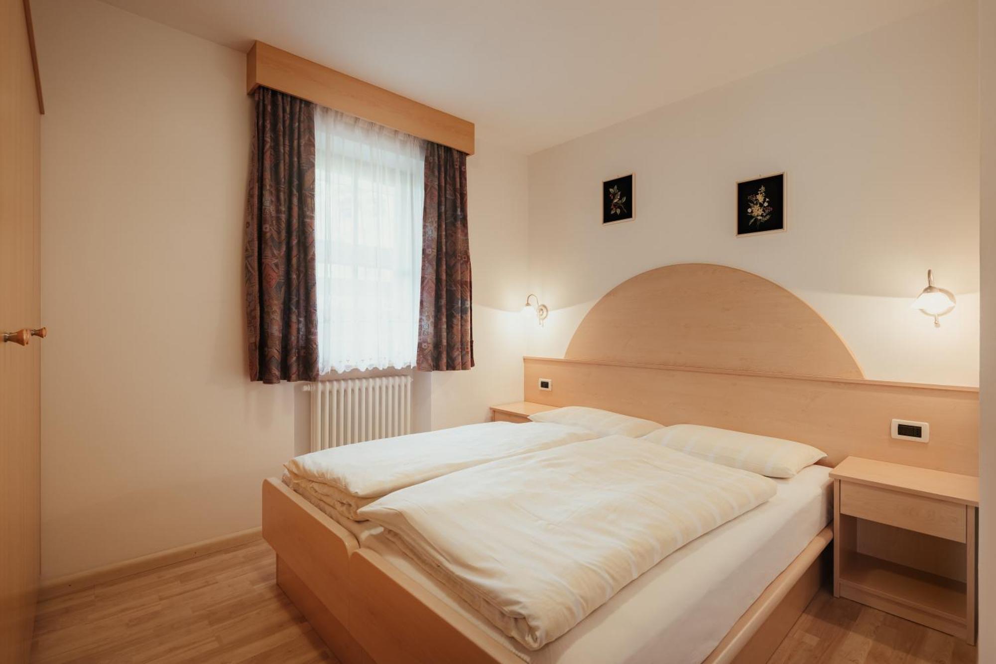 Residence Costa Burjada Колфоско Екстериор снимка